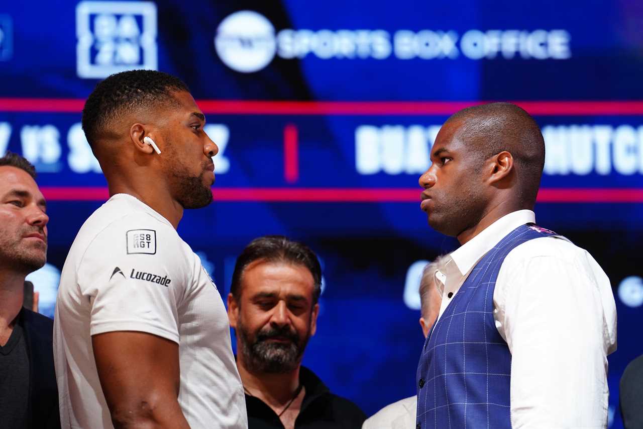 Eddie Hearn told to calm down by Daniel Dubois in tense exchange