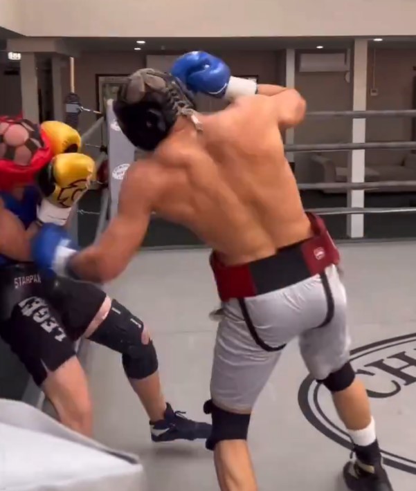 Chris Eubank Jr Stops Sparring Partner with Brutal Body Shot and Demands Replacement
