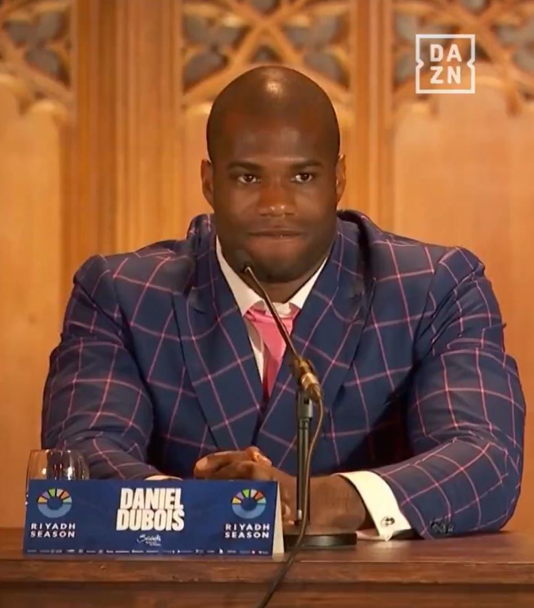Anthony Joshua and Daniel Dubois Clash in Awkward Press Conference Exchange