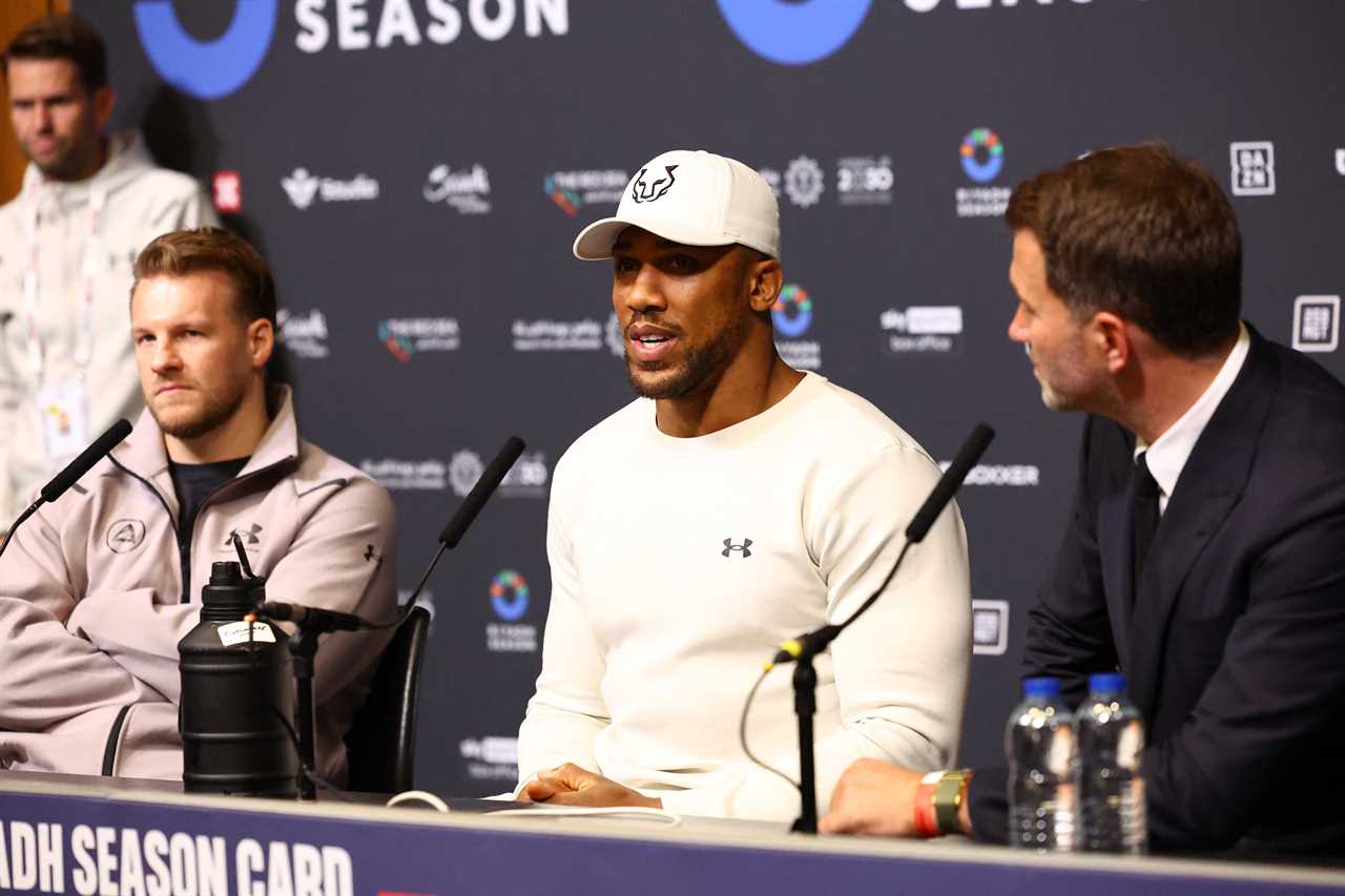 Anthony Joshua Defies Eddie Hearn’s Plea After Dubois Defeat