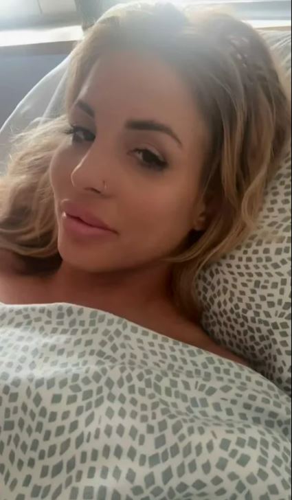 Power Slap Star Sheena Bathory Reveals Training Injury Resulted in Breast Implant Mishap