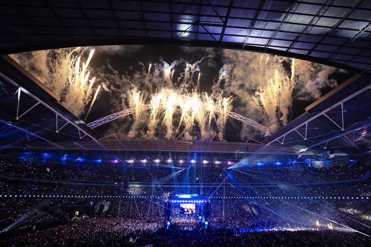 Barry Hearn Reveals Why Eddie Made 'Huge' Decision to Move Matchroom Boxing Away from Sky After 30 Years