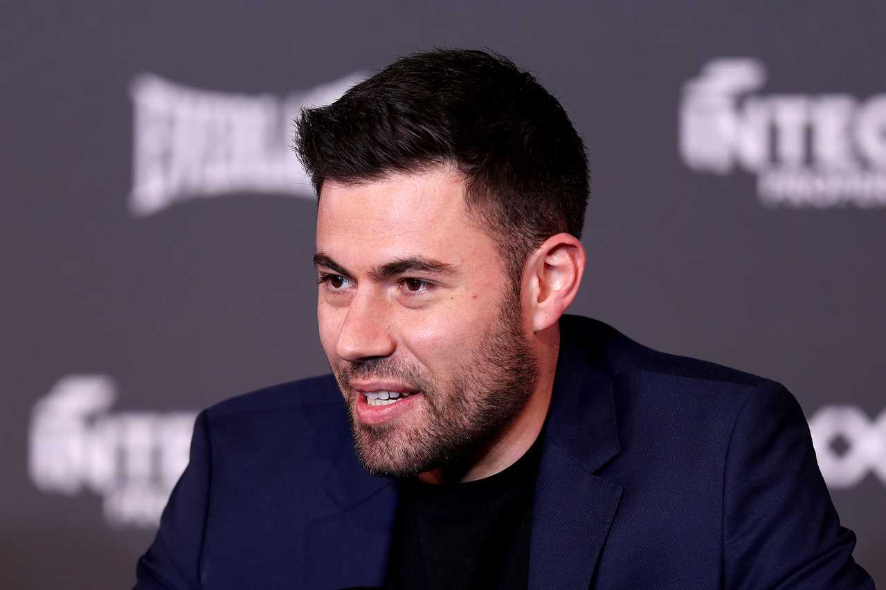 Furious Frank Warren Hits Back at Accusations of Dodgy Gloves in Frazer Clarke Fight