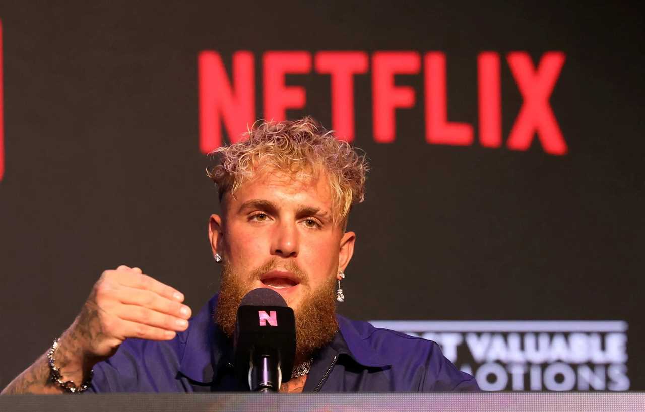 Netflix to Enter Combat Sports Arena with Major Deals