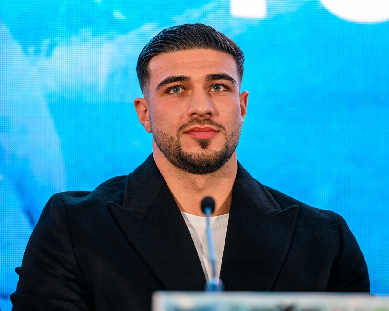 Darren Till Flooded with Offers to Replace Tommy Fury after Fight Collapse