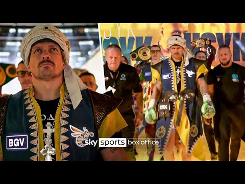 Oleksandr Usyk's EPIC ring walk 🌕🔵  Usyk v Fury 2