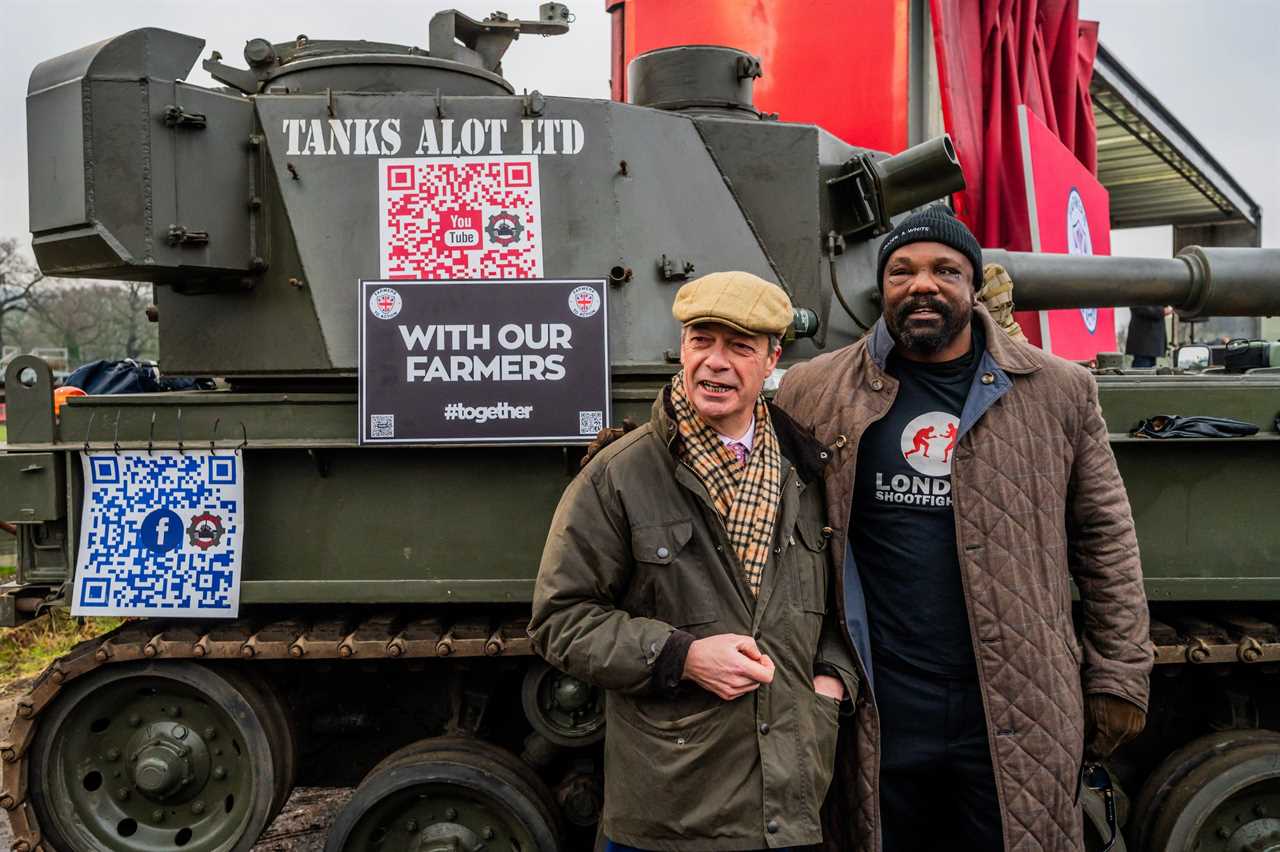 Derek Chisora Spotted with Swollen Eye After Brutal Fight, Meets Nigel Farage