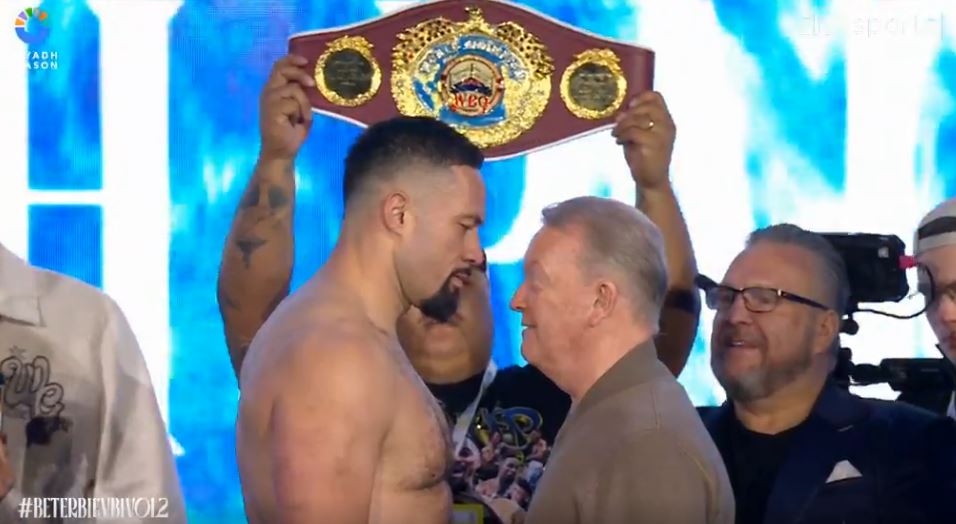 Frank Warren, 72, Faces off with Joseph Parker and Playfully Shoves 19st Boxer in Saudi