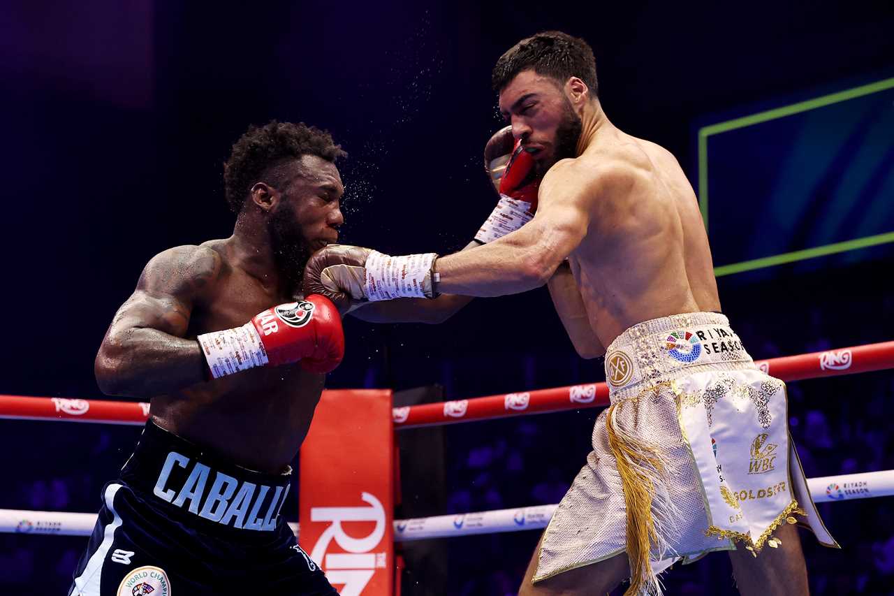 ‘He’s busted his hand’ – Frank Warren reveals star fought with BROKEN HAND in controversial fight fans called ‘rigged’