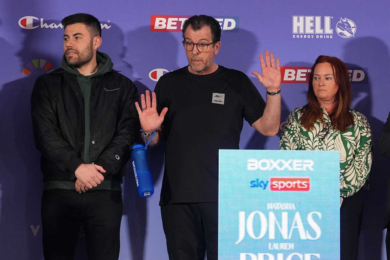 British Boxing card hit by ‘uncalibrated’ scales storm as furious trainer BOYCOTTS weigh-in after interrupting presenter