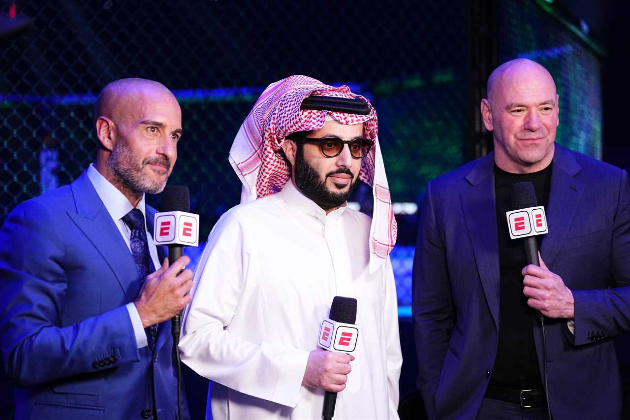 Dana White's Brutal Response to Working with Boxing Rivals Arum and De La Hoya