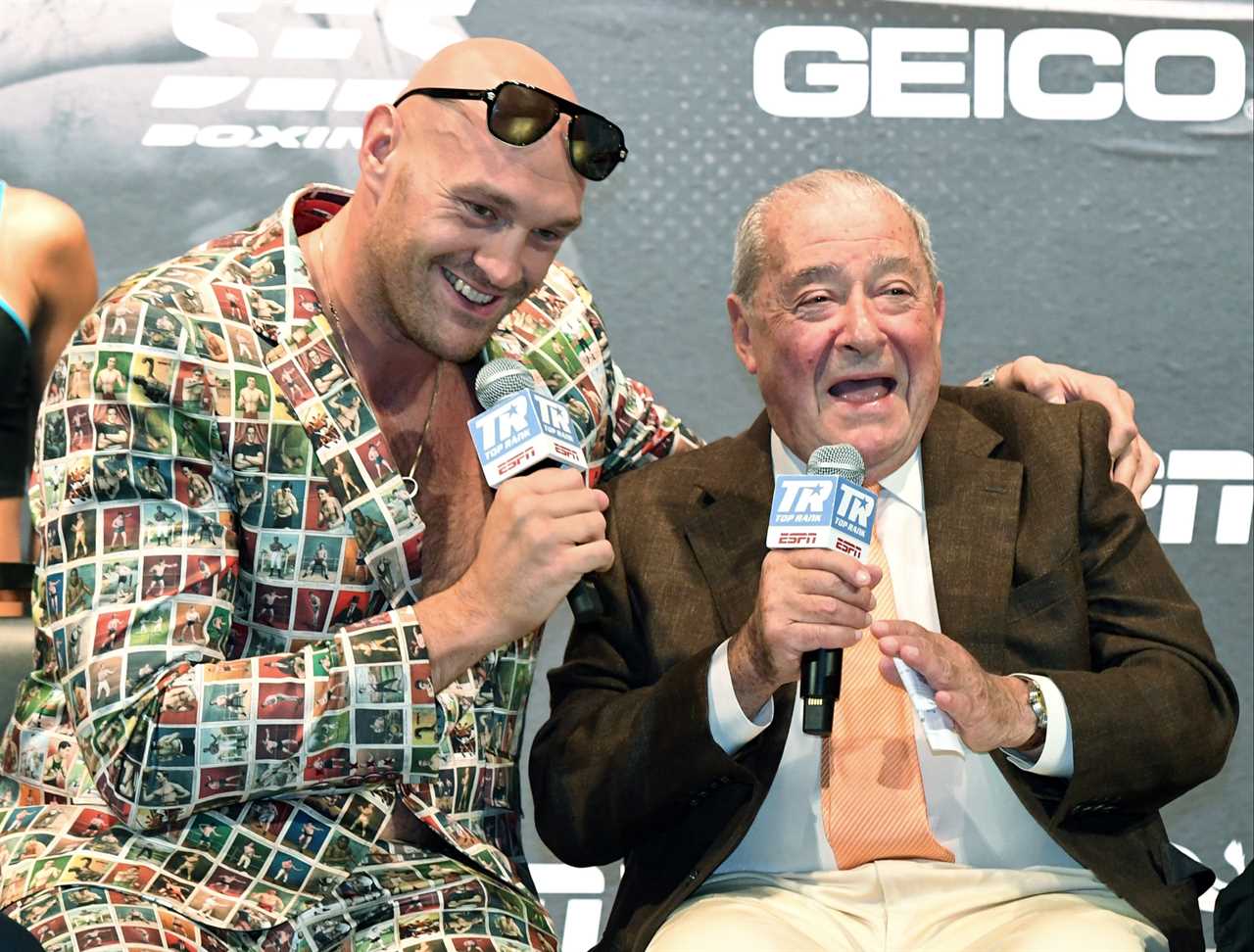 Legendary Promoter Urges Tyson Fury to Stay Retired, Dealing Blow to Anthony Joshua