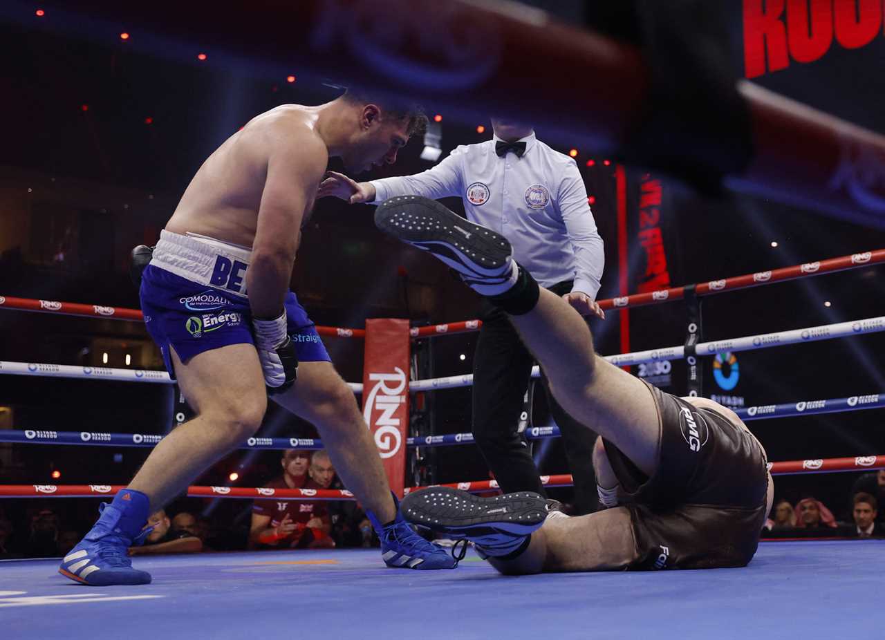 EXCLUSIVE: Johnny Fisher and Dave Allen Set for Rematch Rumble - Who Will Pocket the Most Quid?