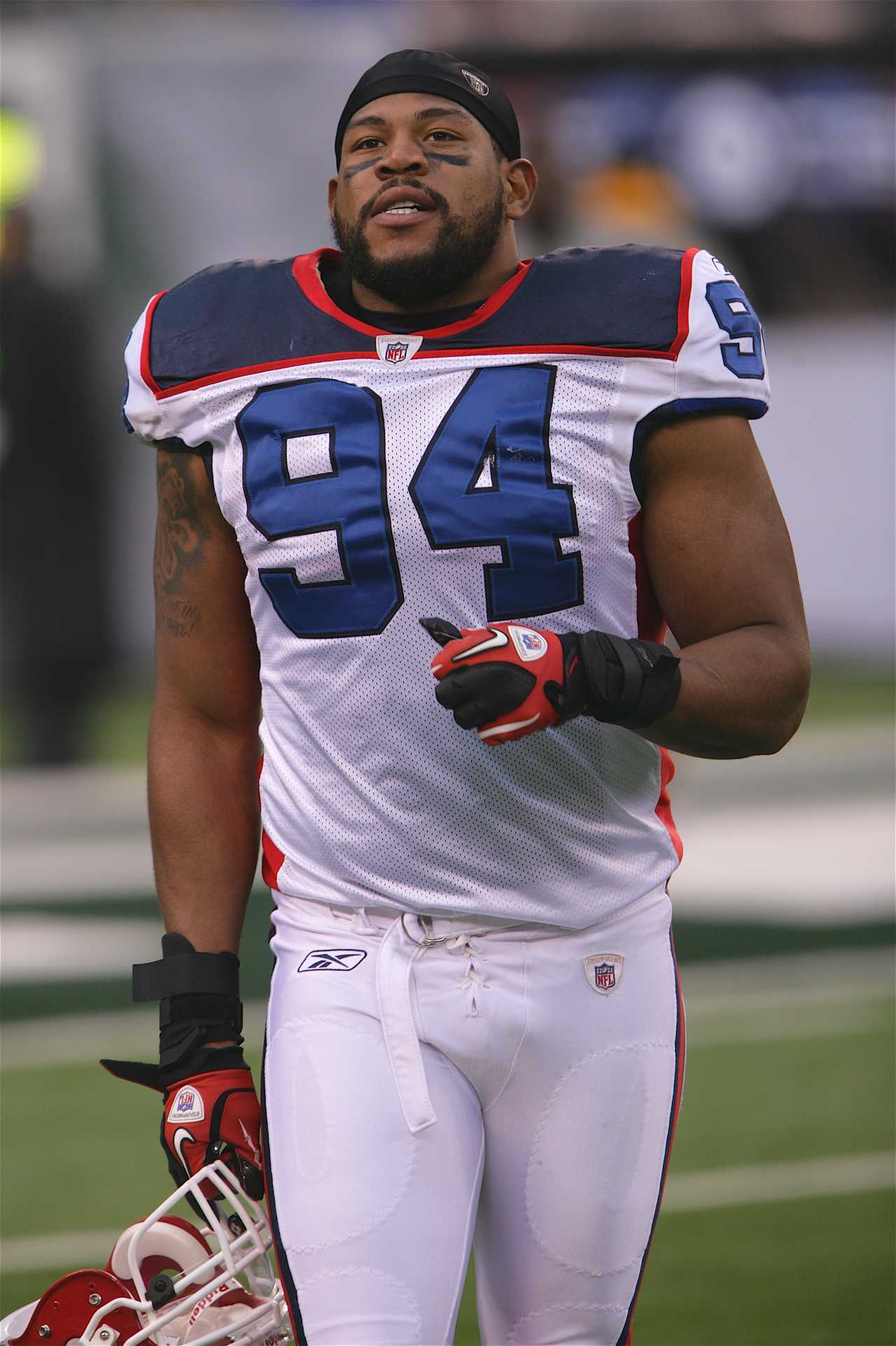 EXCLUSIVE: NFL Star Balogun Knocks Out Boxer Son in Heavyweight Showdown!