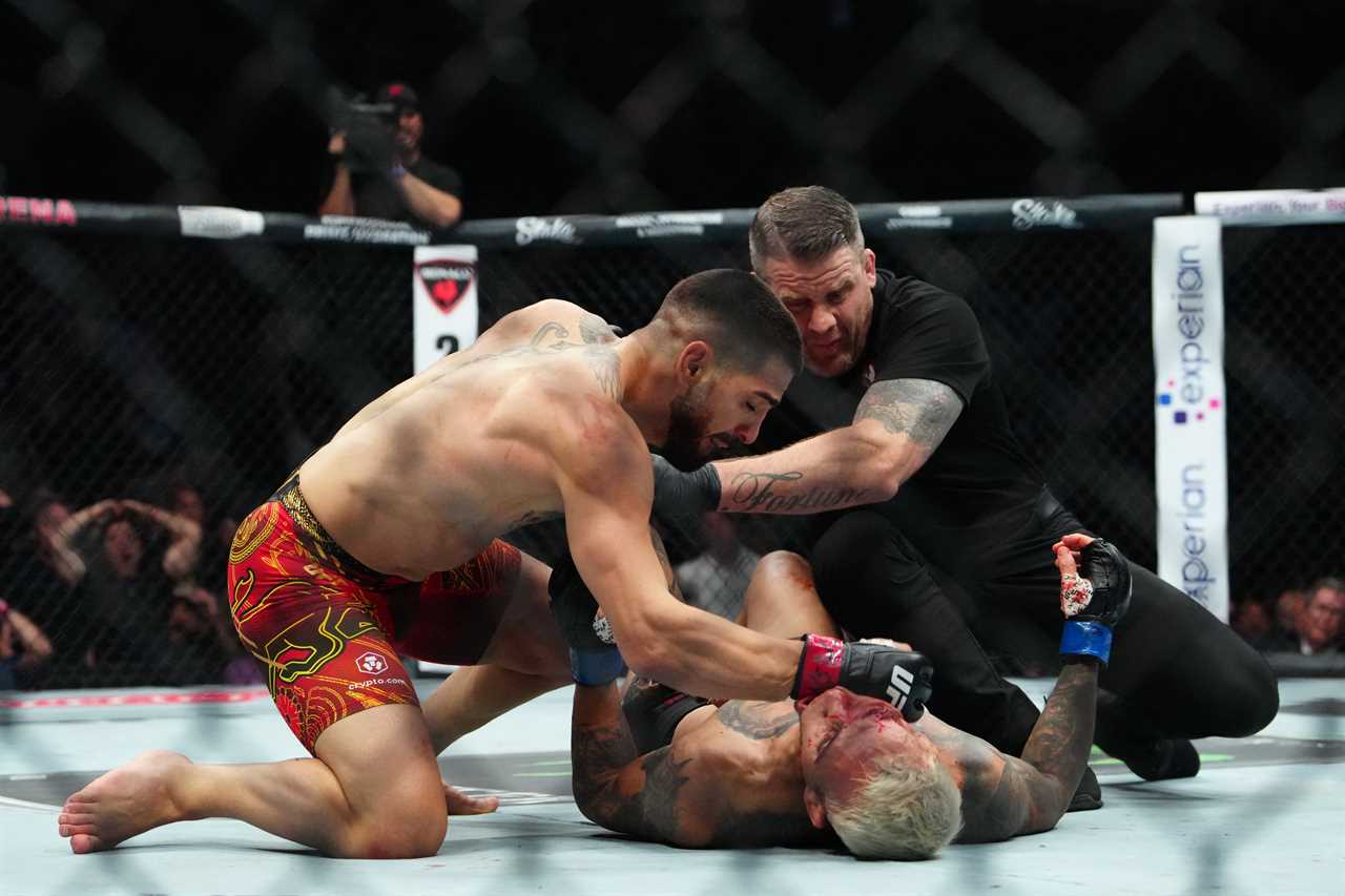 SHOCK CLAIM: Topuria vs. McGregor - Battle of the Lightweight Titans!